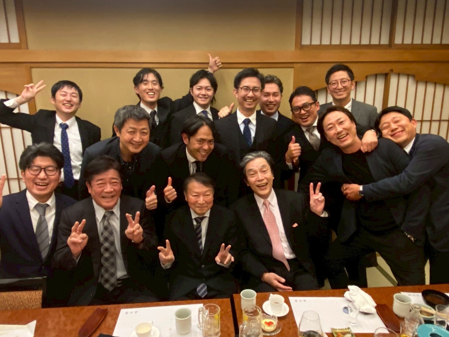 LINE_ALBUM_20251217 忘年会_251218_1